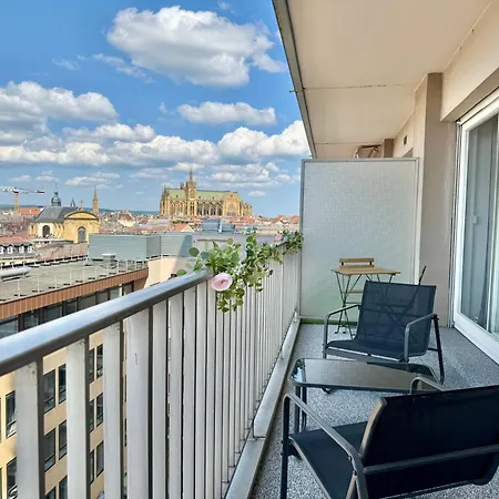 Апартаменты La Terrasse Du Coislin *